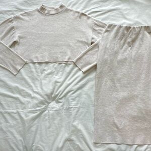 Pull&Bear Beige Knit Crop Sweater and Skirt Set